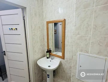 2-комнатная квартира, этаж 7 из 7, 57 м², миниатюра 12