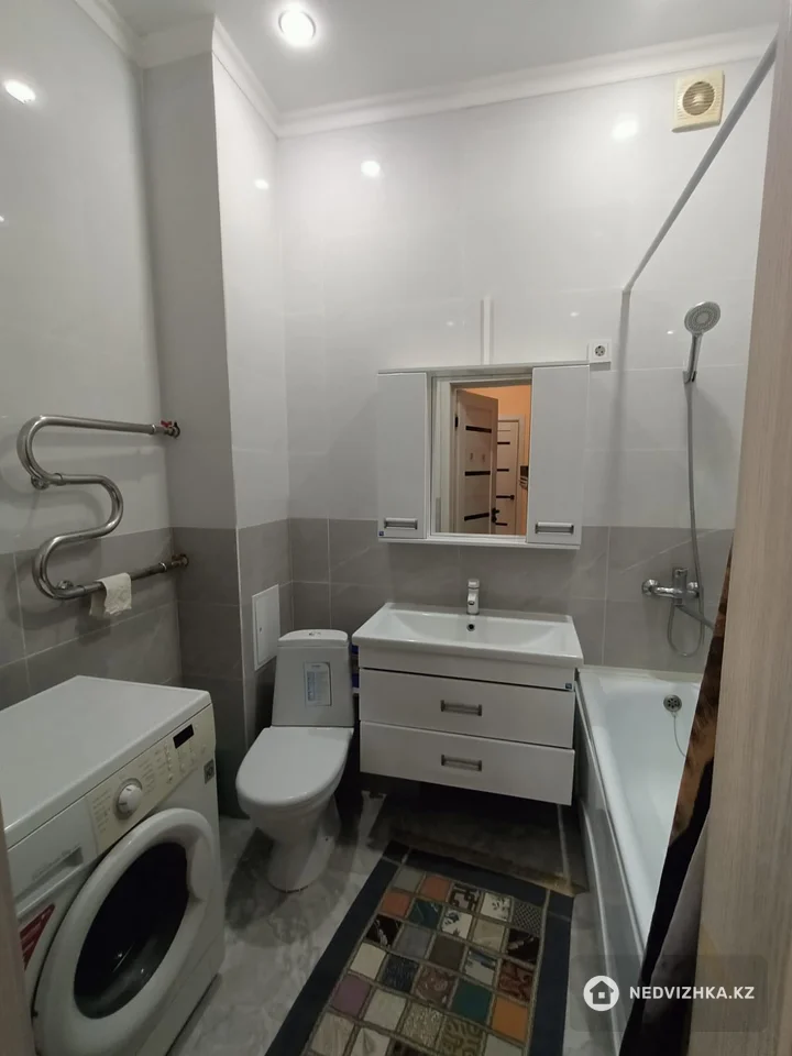 1-комнатная квартира, этаж 3 из 9, 45 м², На длительный срок, фотография 4