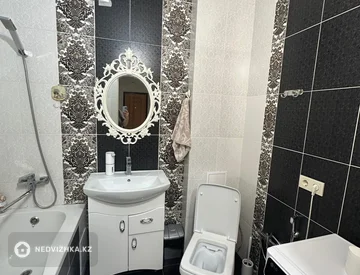 2-комнатная квартира, этаж 8 из 8, 48 м², миниатюра 8