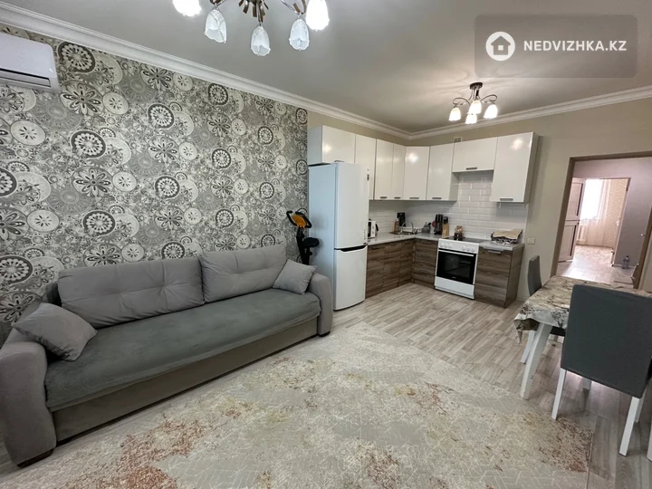 2-комнатная квартира, этаж 8 из 8, 48 м²