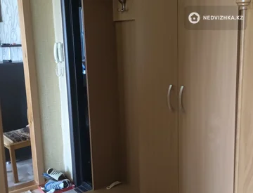 4-комнатная квартира, этаж 3 из 5, 80 м², миниатюра 4