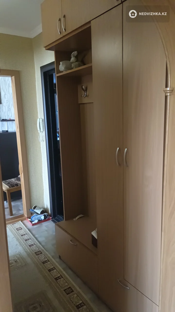 4-комнатная квартира, этаж 3 из 5, 80 м², фотография 4