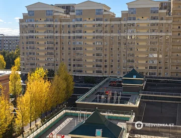 3-комнатная квартира, этаж 9 из 12, 121 м², миниатюра 3