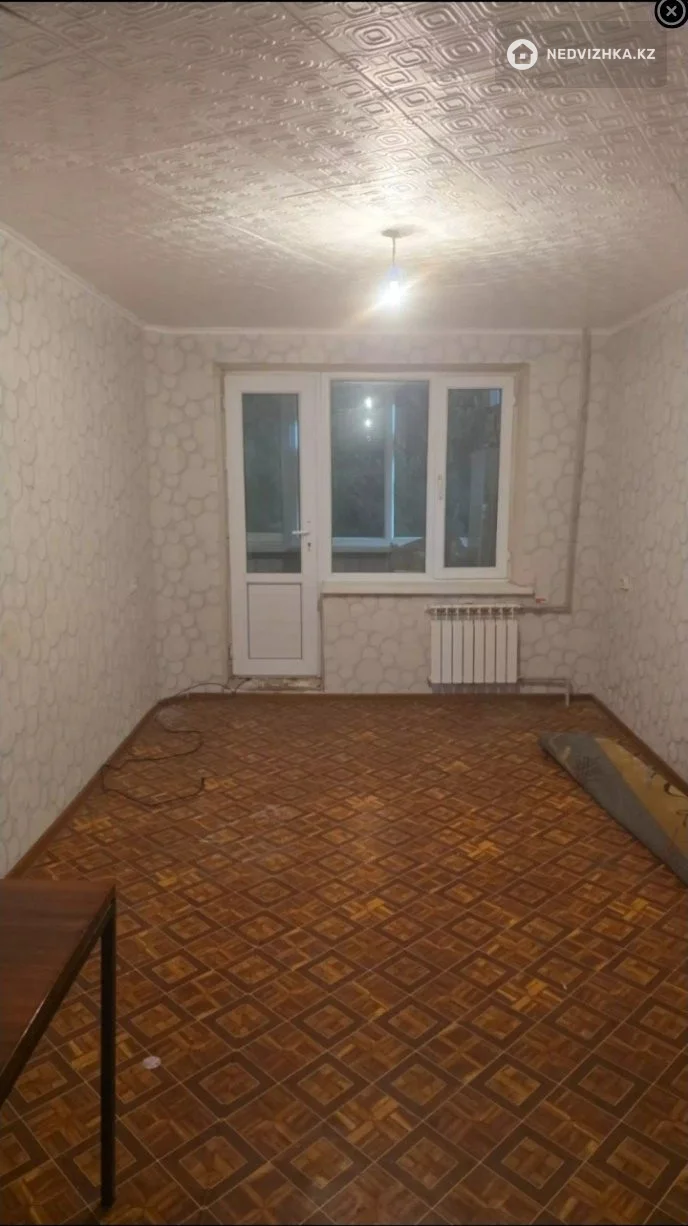 3-комнатная квартира, этаж 3 из 5, 60 м², На длительный срок, фотография 3