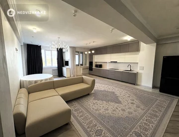 4-комнатная квартира, этаж 7 из 7, 136 м², миниатюра 1