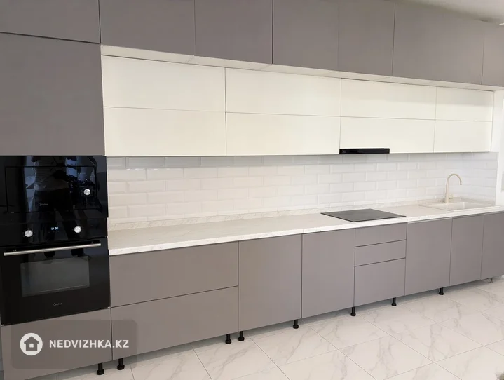 4-комнатная квартира, этаж 7 из 7, 136 м², фотография 4