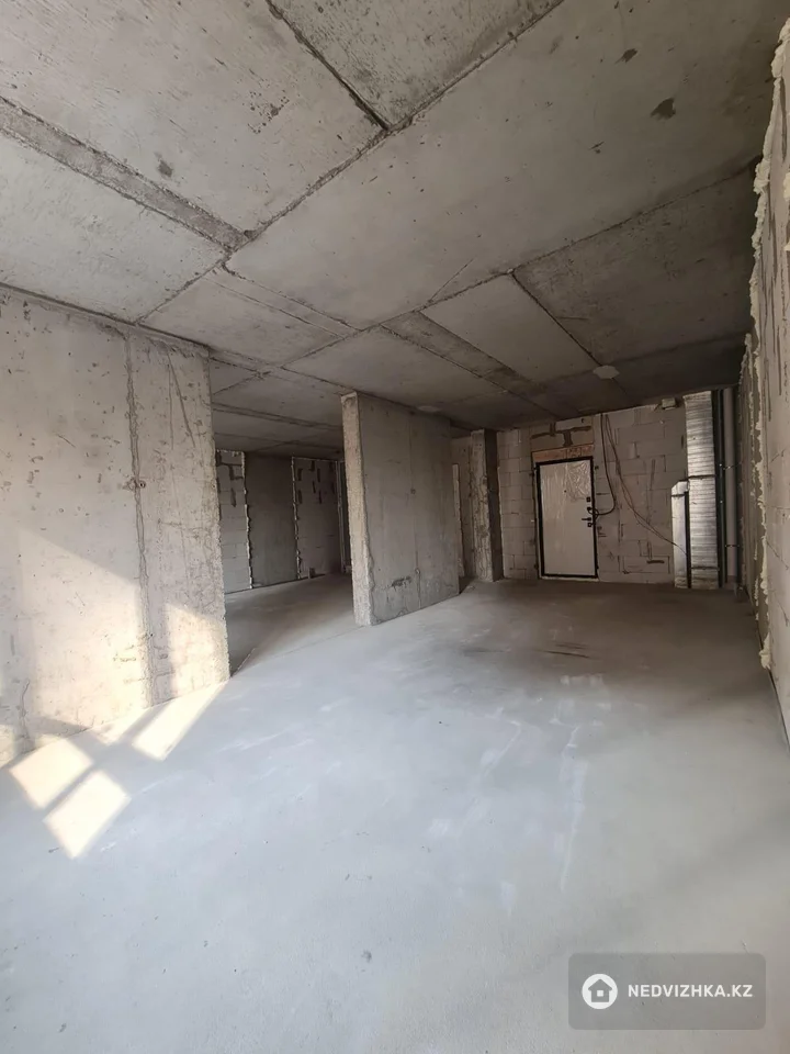 2-комнатная квартира, этаж 7 из 16, 60 м², фотография 3