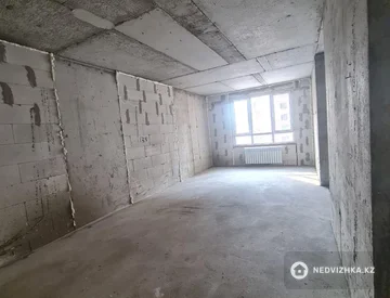 2-комнатная квартира, этаж 7 из 16, 60 м², миниатюра 2