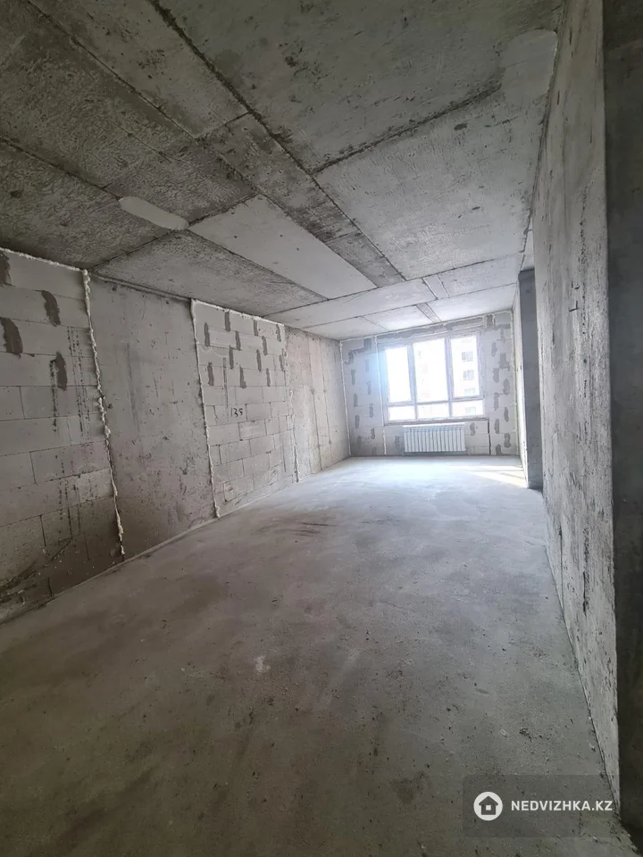 2-комнатная квартира, этаж 7 из 16, 60 м², фотография 2