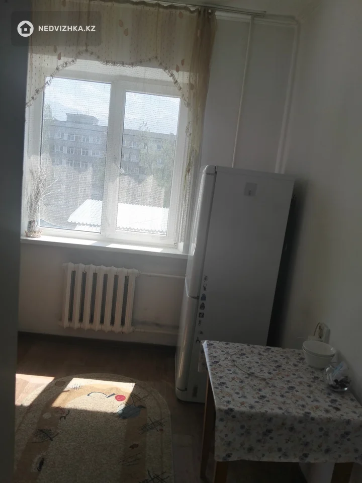 1-комнатная квартира, этаж 6 из 9, 40 м², По часам, фотография 3