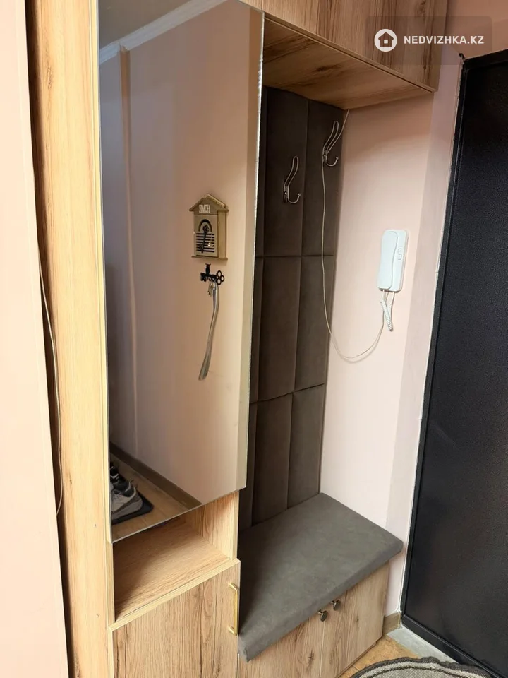 3-комнатная квартира, этаж 9 из 9, 76 м², На длительный срок, фотография 5