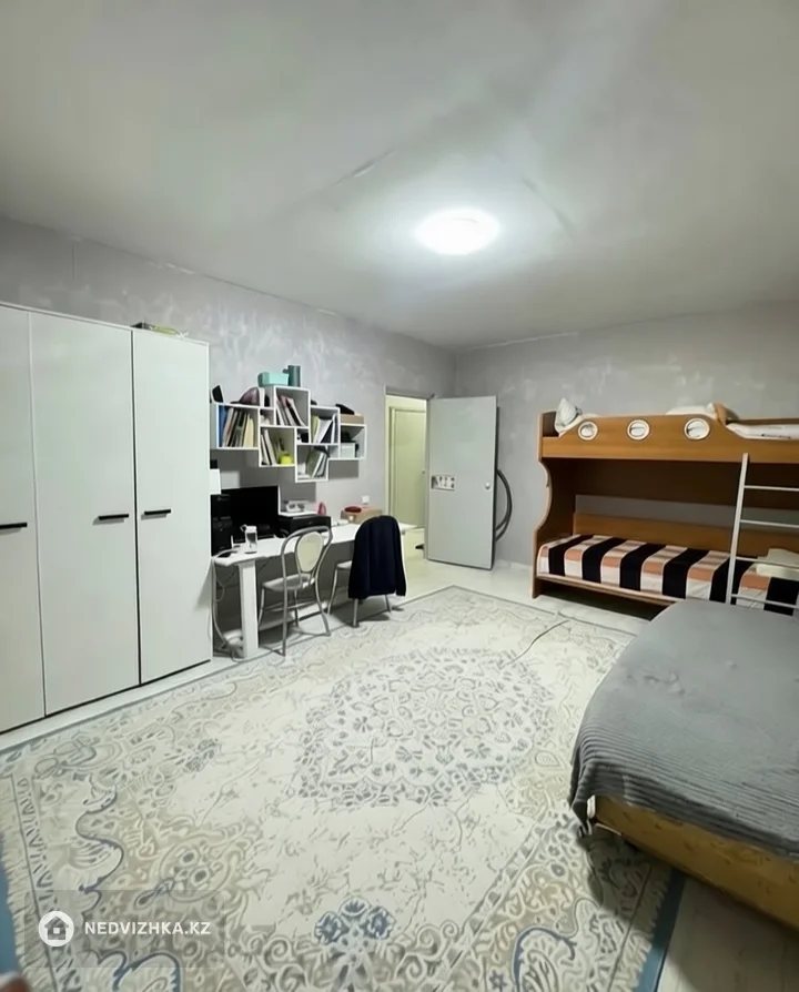 3-комнатная квартира, этаж 5 из 5, 88 м², фотография 4