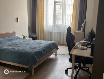 3-комнатная квартира, этаж 2 из 9, 100 м², миниатюра 3