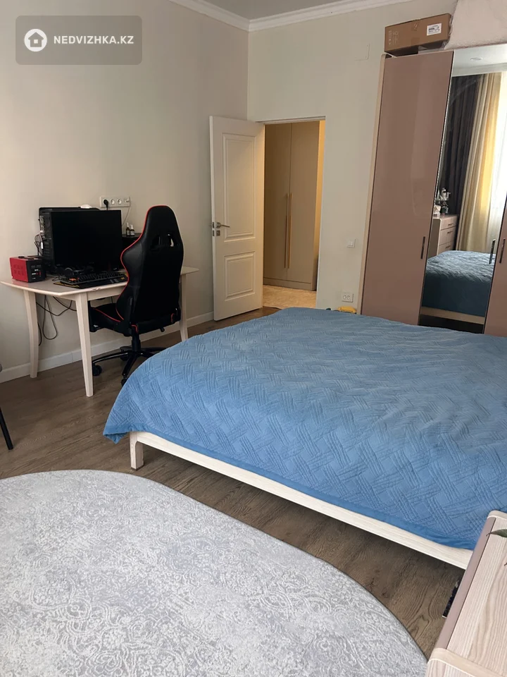 3-комнатная квартира, этаж 2 из 9, 100 м², фотография 4