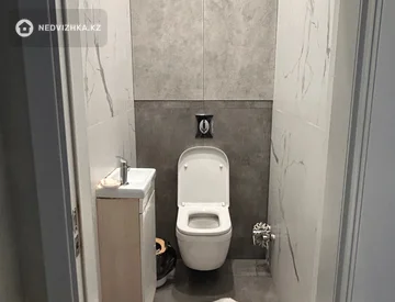 3-комнатная квартира, этаж 2 из 9, 100 м², миниатюра 12