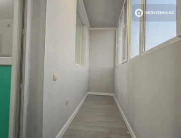 3-комнатная квартира, этаж 4 из 10, 70 м², На длительный срок, миниатюра 8