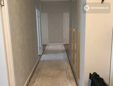 3-комнатная квартира, этаж 2 из 9, 100 м², миниатюра 6