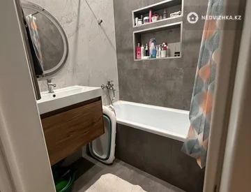3-комнатная квартира, этаж 2 из 9, 100 м², миниатюра 10