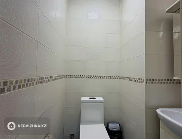 2-комнатная квартира, этаж 10 из 18, 72 м², На длительный срок, миниатюра 10
