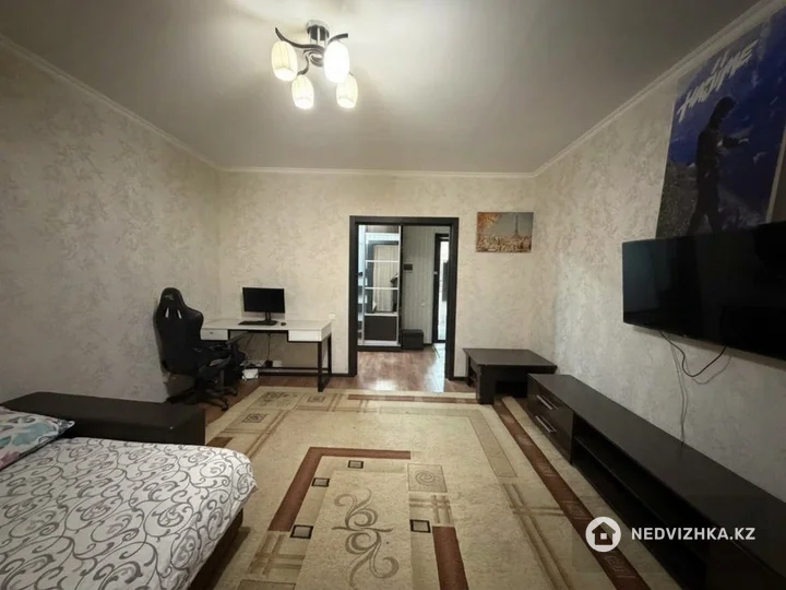 2-комнатная квартира, этаж 9 из 12, 70 м²