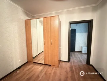 2-комнатная квартира, этаж 9 из 12, 70 м², миниатюра 7