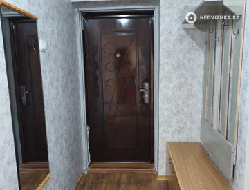 2-комнатная квартира, этаж 5 из 5, 50 м², На длительный срок, миниатюра 4