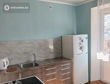 2-комнатная квартира, этаж 5 из 5, 50 м², На длительный срок, миниатюра 3