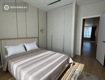 2-комнатная квартира, этаж 7 из 12, 60 м², Посуточно, миниатюра 8