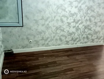 2-комнатная квартира, этаж 4 из 5, 51 м², миниатюра 2