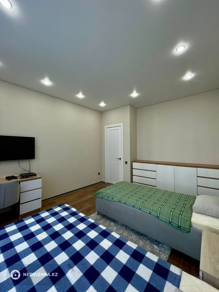 3-комнатная квартира, этаж 3 из 9, 95 м², фотография 5