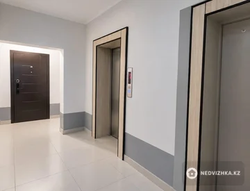 3-комнатная квартира, этаж 3 из 12, 94 м², миниатюра 11