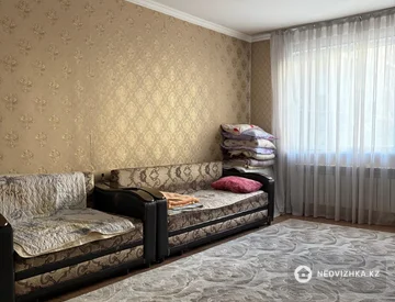 2-комнатная квартира, этаж 1 из 9, 67 м², миниатюра 4
