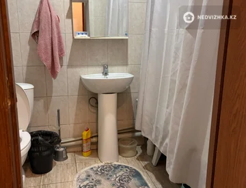 2-комнатная квартира, этаж 1 из 9, 67 м², миниатюра 7