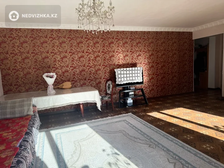 6-комнатный дом, 2.5 соток, 250 м², фотография 4