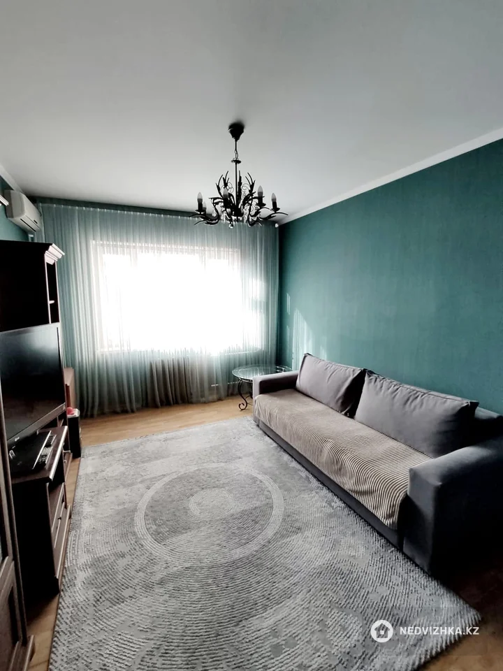 3-комнатная квартира, этаж 5 из 9, 75 м², фотография 2