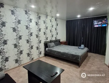 1-комнатная квартира, этаж 1 из 5, 31 м², На длительный срок, миниатюра 4