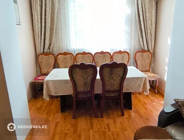 3-комнатная квартира, этаж 3 из 5, 73 м², миниатюра 2