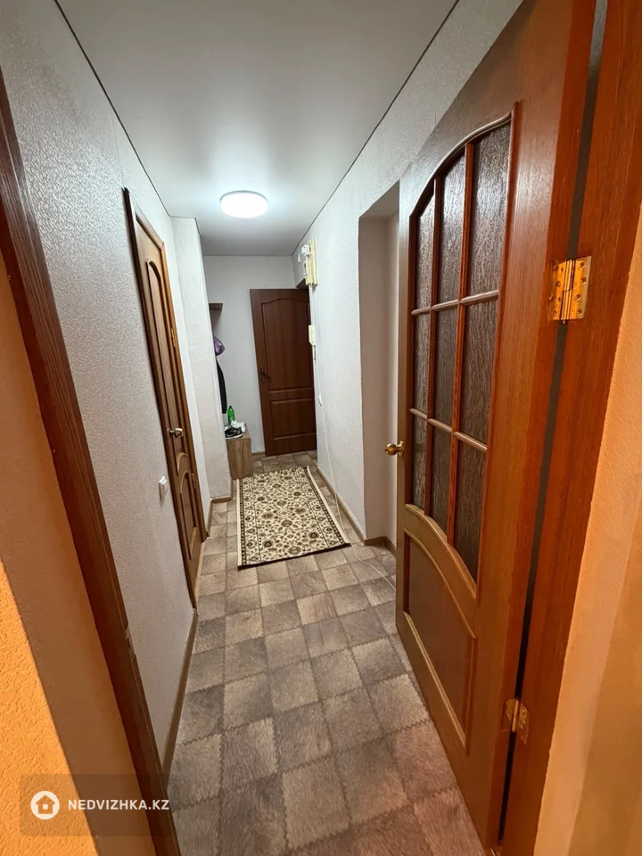 1-комнатная квартира, этаж 1 из 3, 67 м², фотография 4