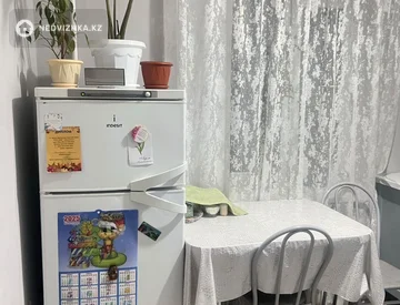 2-комнатная квартира, этаж 4 из 5, 48 м², миниатюра 3