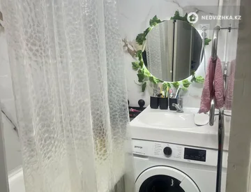 2-комнатная квартира, этаж 4 из 5, 48 м², миниатюра 5