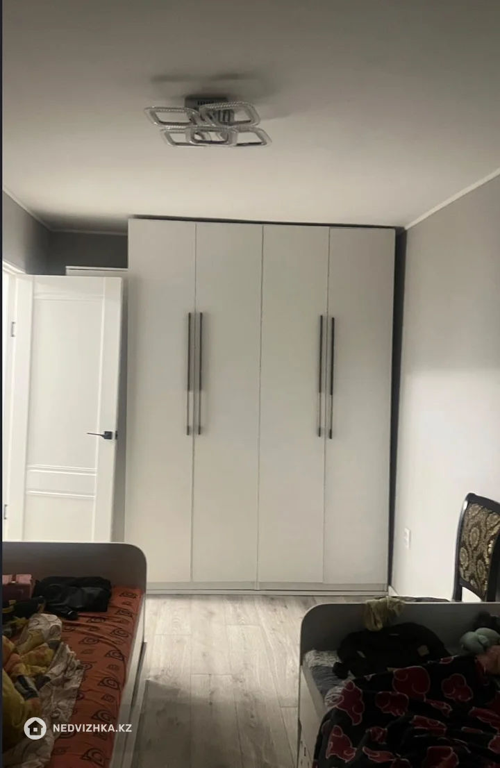 2-комнатная квартира, этаж 4 из 5, 48 м², фотография 4