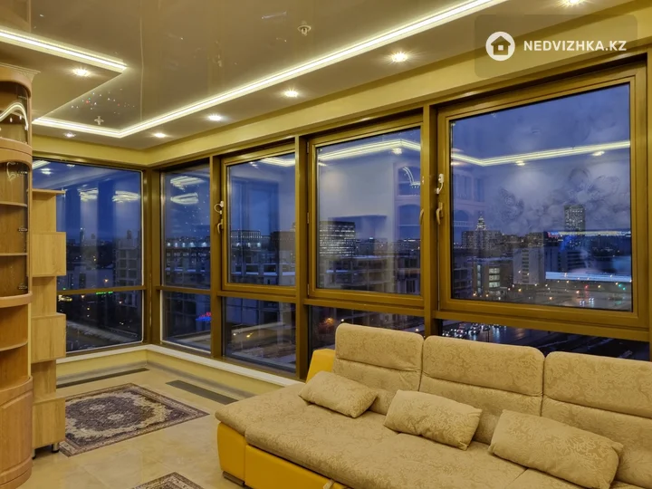 4-комнатная квартира, этаж 9 из 15, 92 м², фотография 4