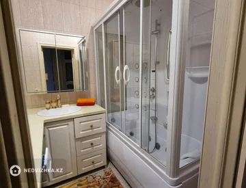4-комнатная квартира, этаж 9 из 15, 92 м², миниатюра 6