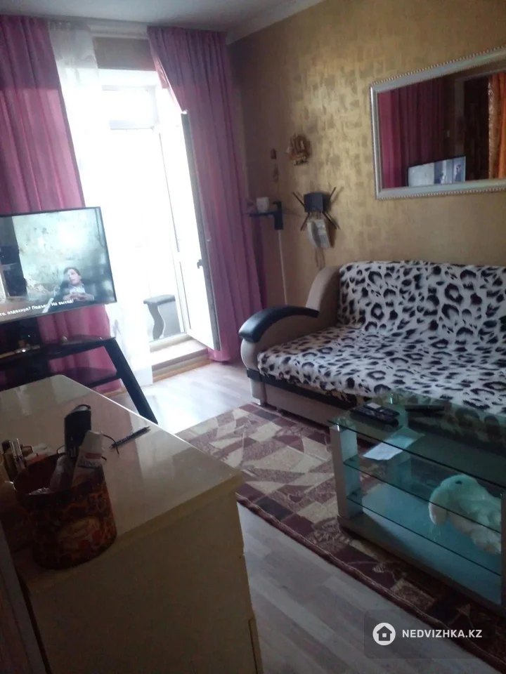 2-комнатная квартира, этаж 2 из 2, 38 м²
