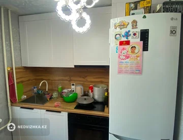 2-комнатная квартира, этаж 9 из 14, 57 м², миниатюра 6