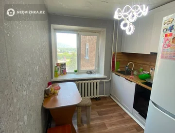 2-комнатная квартира, этаж 9 из 14, 57 м², миниатюра 7