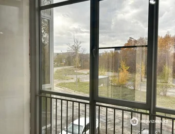 3-комнатная квартира, этаж 2 из 10, 87 м², миниатюра 10