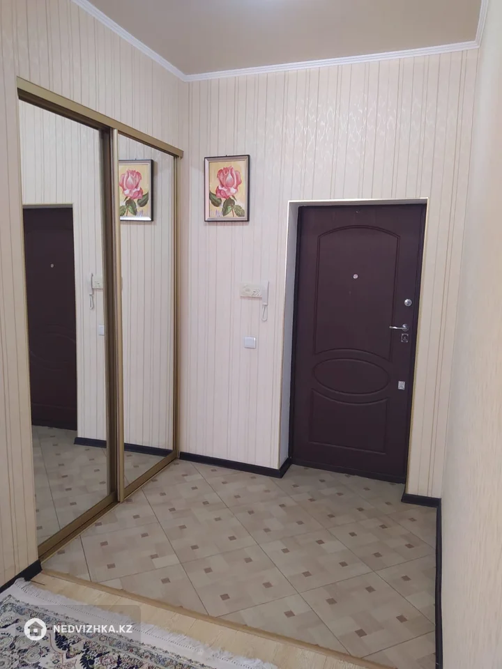 2-комнатная квартира, этаж 6 из 19, 66 м², фотография 5
