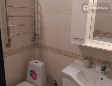 2-комнатная квартира, этаж 6 из 19, 66 м², миниатюра 7