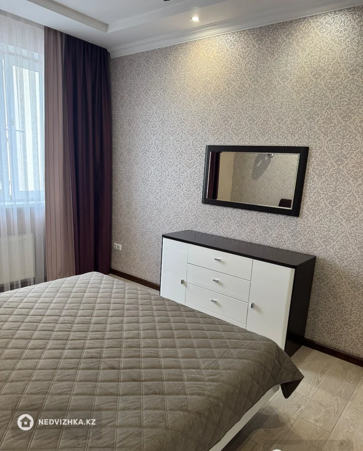 3-комнатная квартира, этаж 9 из 14, 101 м², фотография 5